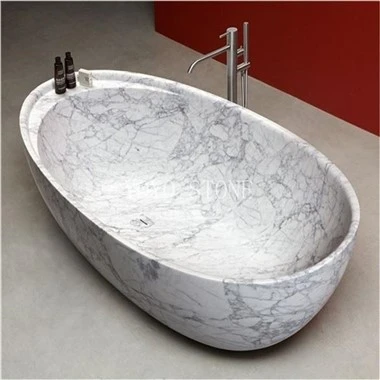 Badewanne aus Carrara-Marmor